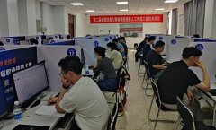 来犁职业手艺学院的方锐获得三等