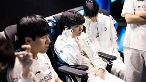 T1力克NS锁定LCK第三阶段季后赛席位，Faker沙皇关键发挥定乾坤-雷竞技官网